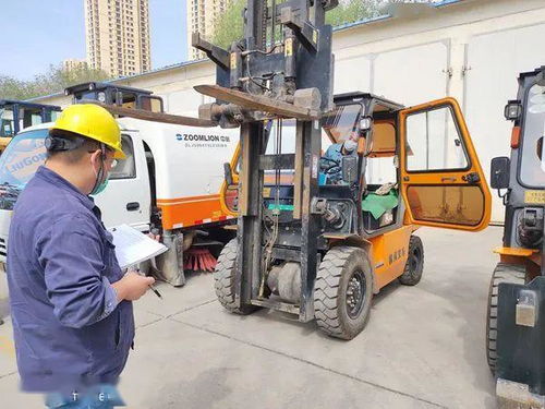 迎接廠內機動車審驗 保障生產服務安全運行
